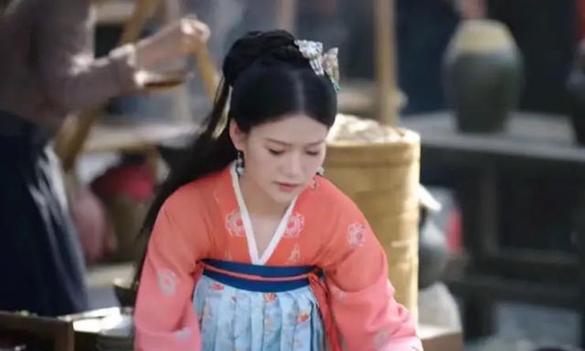 90后|90后都开始演妈了,跟剧中18岁儿子一同框,画面就尴尬了