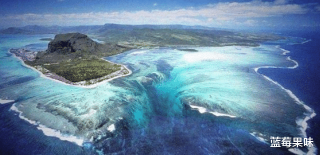 一百万年3千万亿吨!马里亚纳海沟在“吸水”,海平面却还在上升