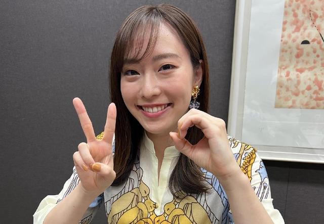 运动员|太美了！石川佳纯分享母女合照，网友留言：岳母还是那么年轻