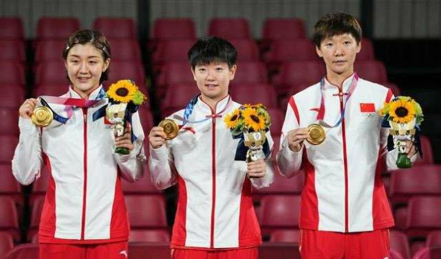 莎莎|2022年莎莎要从陈梦手里争夺两样东西，而丁宁成为她俩的试金石