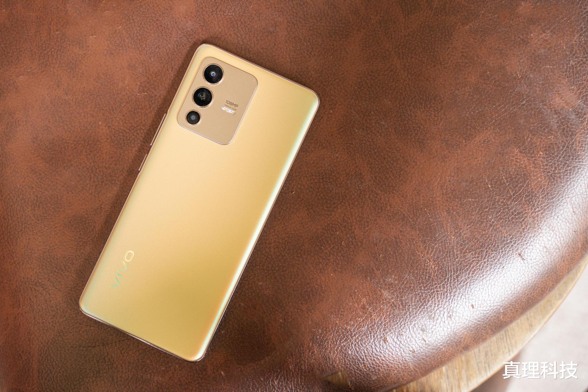 vivo x|新年购机如何不踩雷?这三款热门vivo机型,入手不会错