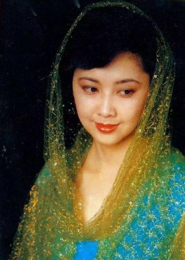 唐僧|“最美女儿国国王”朱琳：曾被传因戏生情，苦等“唐僧”三十年