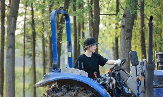 向往6|《向往6》原班人马回归,录制时间进入倒计时,这一季槽点依然多