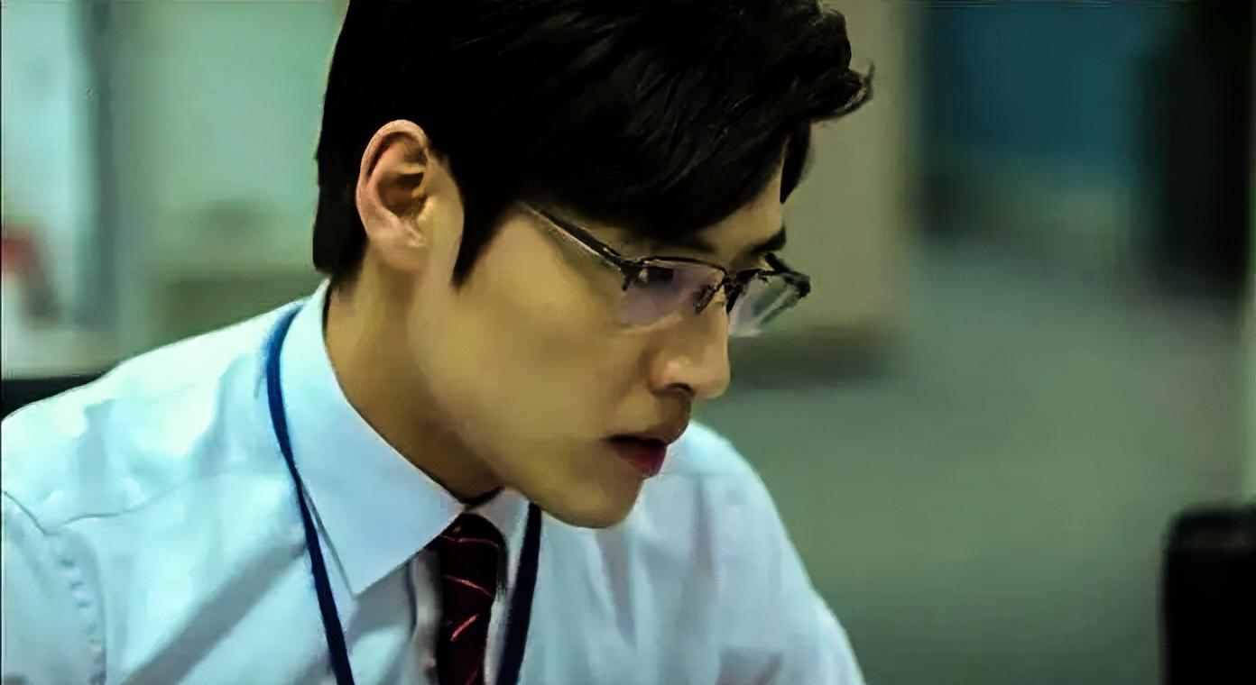 职业教育|就业签约率2.2％：这届年轻人找工作，怎么就这么难？