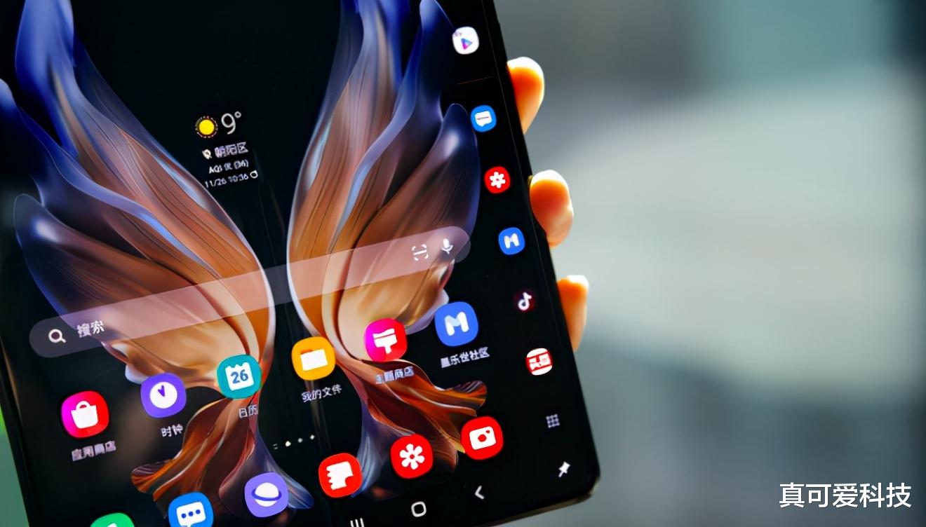 iPhone|原来智能侧边栏还有这些功能，智能字幕、同款比价，你用过几个？