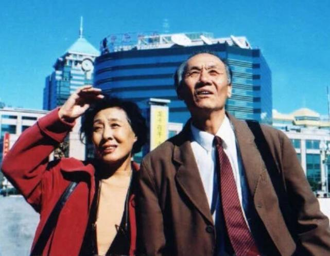 倪萍|倪萍悼念：愿王玉梅老师一路走好，天堂再无病痛！