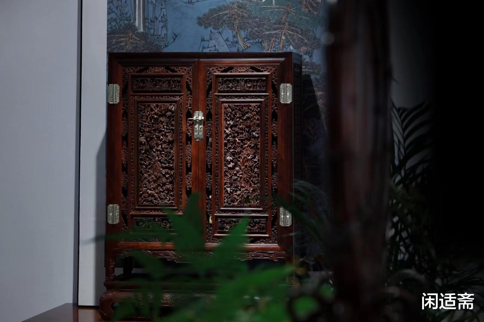 紫檀|文房珍赏佳器,紫檀雕花鸟纹,藏宝柜