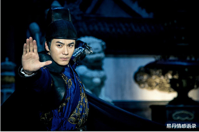 锦衣卫|没气质就别演锦衣卫！有人穿飞鱼服优雅霸气，有人仪态不好像太监