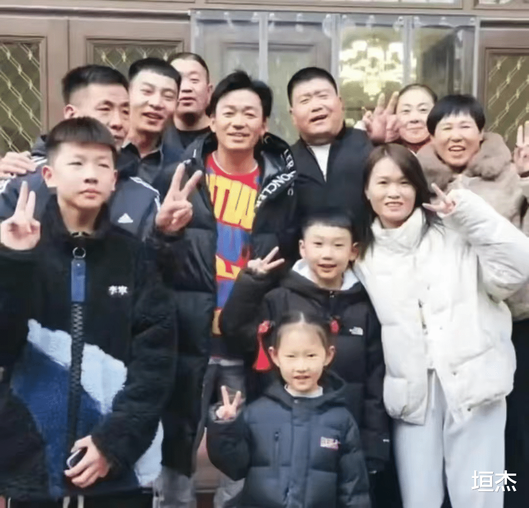 杨紫|闹剧过去6年后,马蓉的“报复”,让王宝强心疼女儿、有口难言