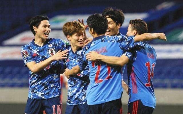 辽宁男篮|从2-4到2-1!12强赛大结局,2队取胜进世界杯,国足提前放弃挣扎