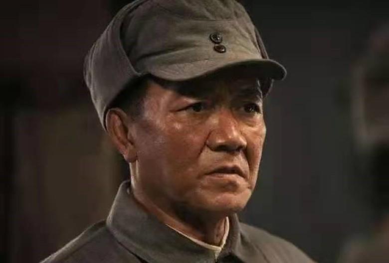 余占鳌|影视剧中的经典硬汉形象有哪些？这五个男星都是“硬汉”的代言人