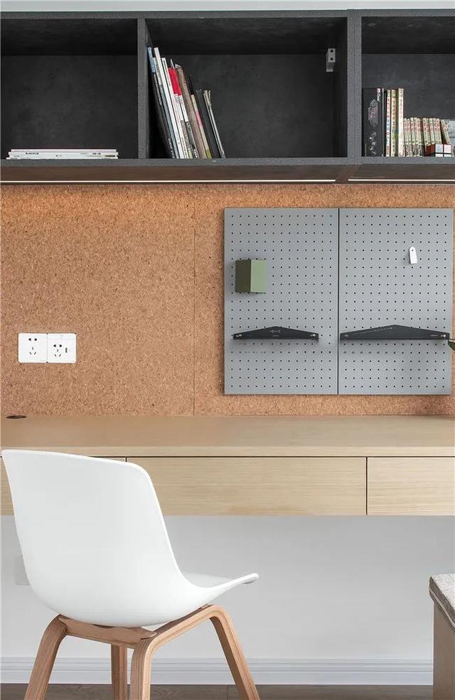 140㎡现代简约,空间洁净朴素,家具文艺舒适,惬意从容又高级