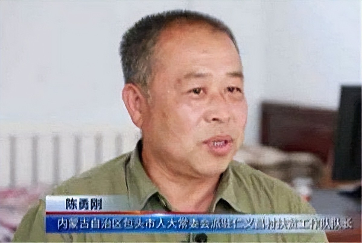 生父苦寻走失19年的智障儿,认亲后养父不舍:刚花150万盖新房