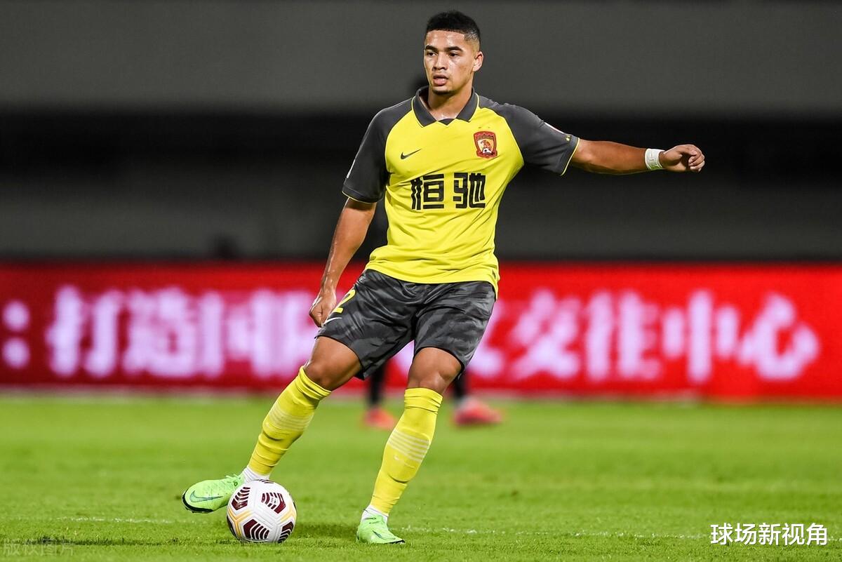 奧斯卡|意外！蔣廣太至今沒去國足報道，奧斯卡想走不容易，山東泰山隊(duì)續(xù)約功臣