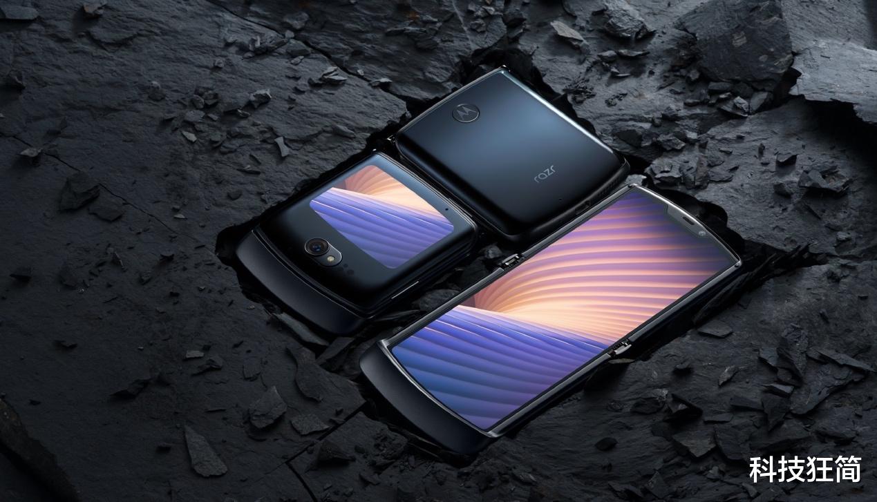 摩托罗拉|摩托罗拉,“双电池”5G折叠屏手机降至“半价”,总算等来了!