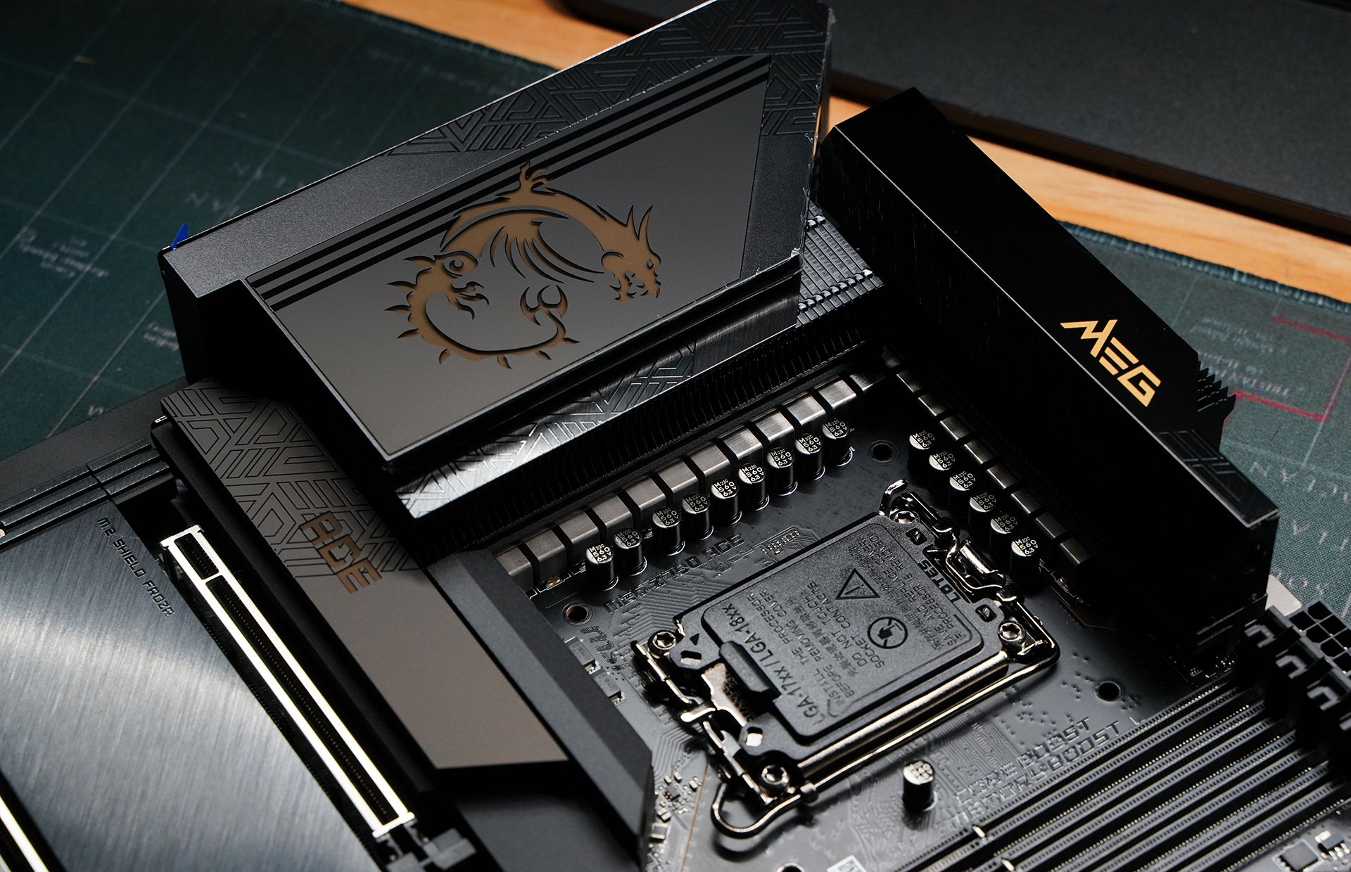 mac|售价高达5K的主板真香 微星MEG Z790 ACE战神开箱