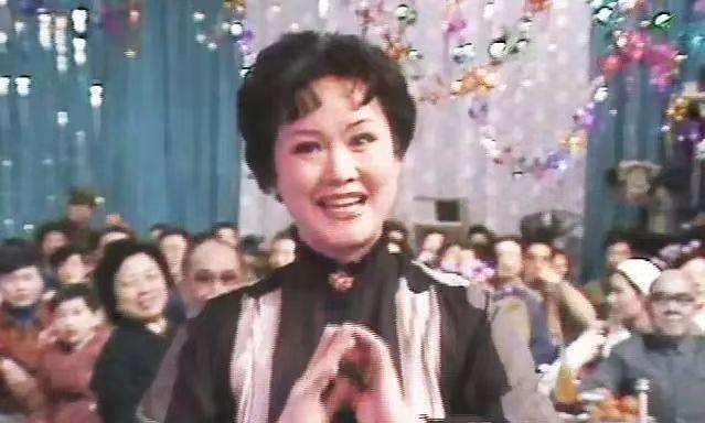 李谷一|虎年春晚10位70+艺术家：李谷一登上春晚20次，张艺谋首次当演员