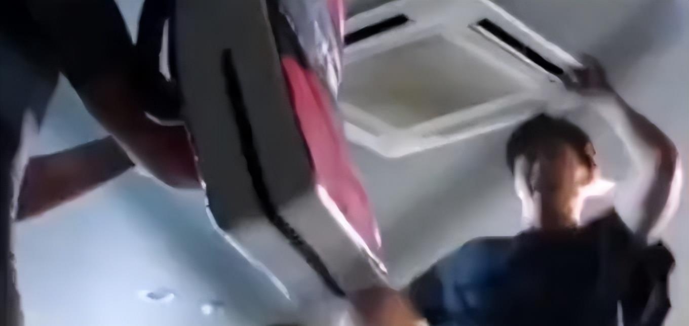 李钟硕|搭档郑秀晶崭露头角，后凭匹诺曹大火，却因某爽陷8000万风波