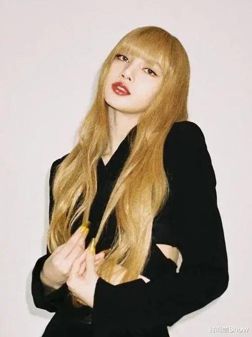 不要乱剪头发了!开春流行这4款发型,洋气又减龄