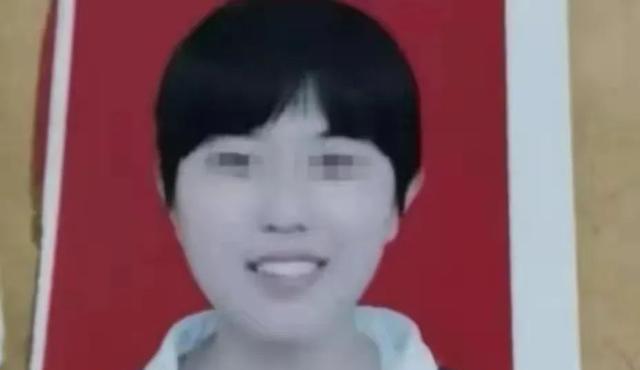 “16年花我2W,太虚荣了”父亲吐槽女儿却被骂,聊天记录全扒光了