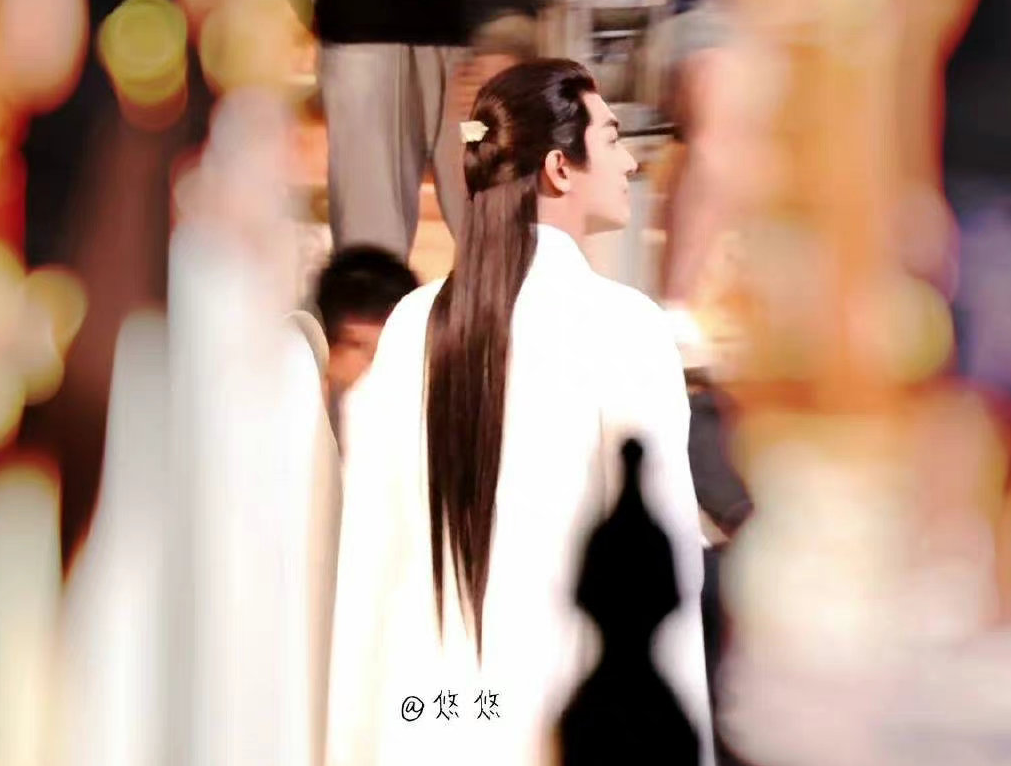 与凤行|赵丽颖《与凤行》新造型好美！宣璐杀青照笑容温柔，粉丝：心动！