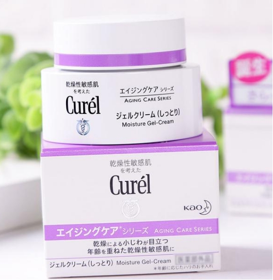 护肤品 油皮熟龄护肤品推荐