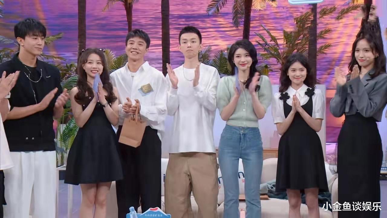 喜欢你我也是|《喜欢你我也是》嘉宾返场：CU蓓蓓显生分，最甜的竟是“蒋孝话”