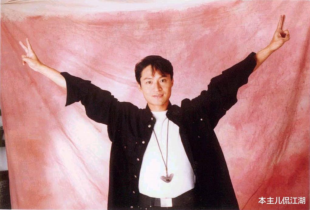 台湾|定居内地的7位台湾艺人，有人骄傲的手持身份证，有人暴富不珍惜