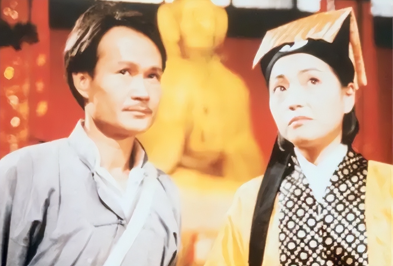 林正英|从巅峰到衰落，曾经的港片顶流，僵尸片现在为何不火了？