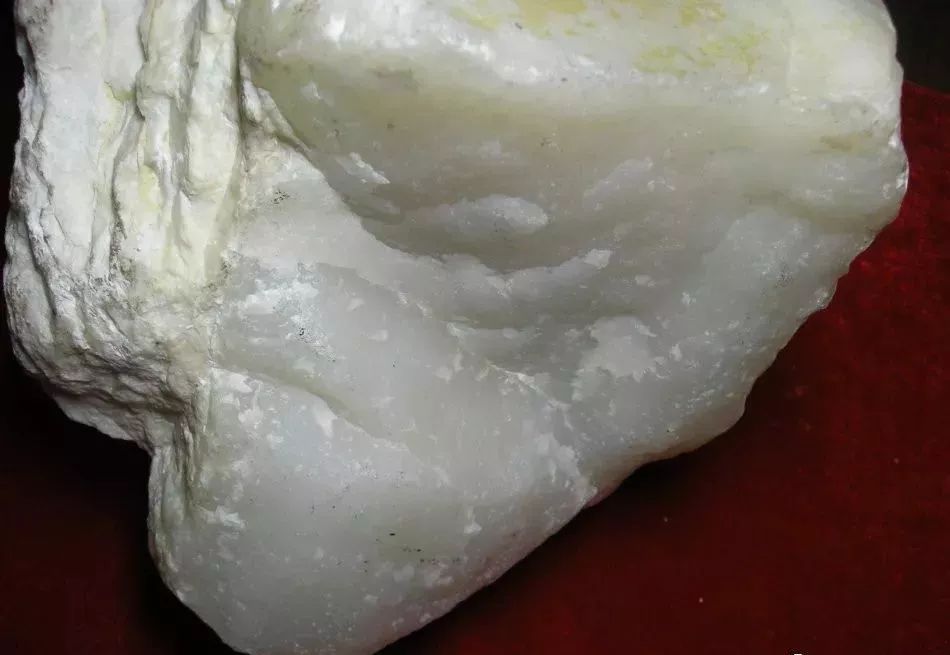 |瑕疵,买和田玉时“还价”的筹码?