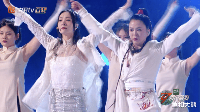 谭维维|五公成绩惹争议！王心凌被嘲卖情怀，于文文输谭维维组现场嘘声大