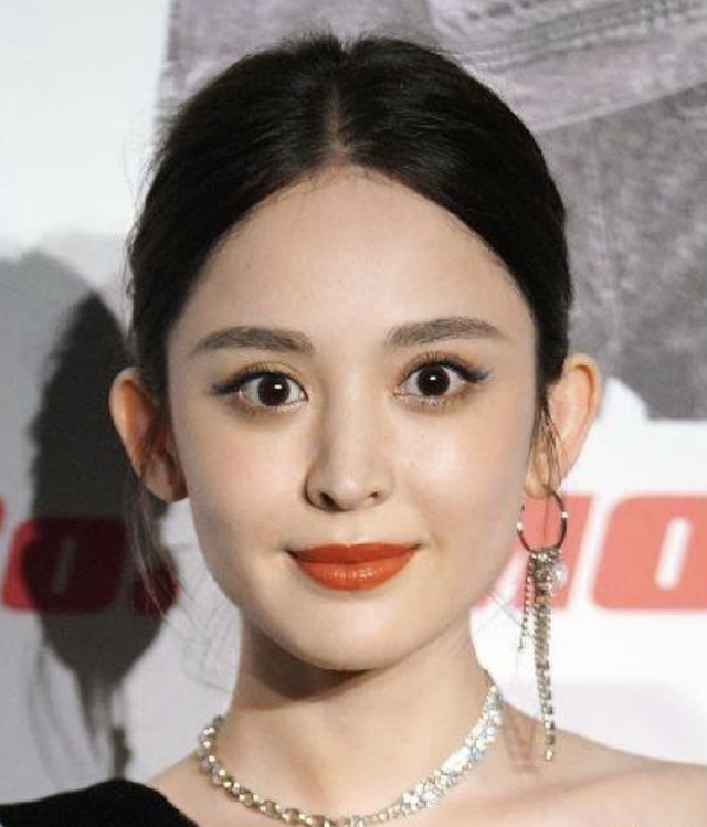 明星|这些明星们的假鼻子，绝了！都是狠人