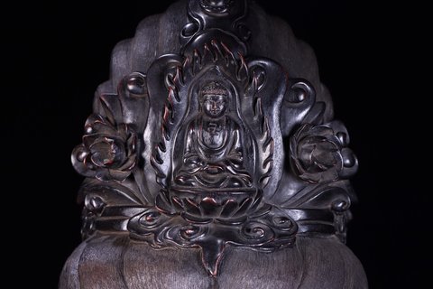 紫檀|回流：老紫檀木雕观音头像。