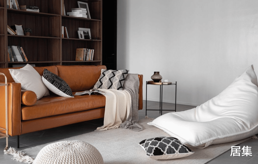 专门为孩子打造的乐园,不出门在家就能攀岩,还有超大的阳光乐园