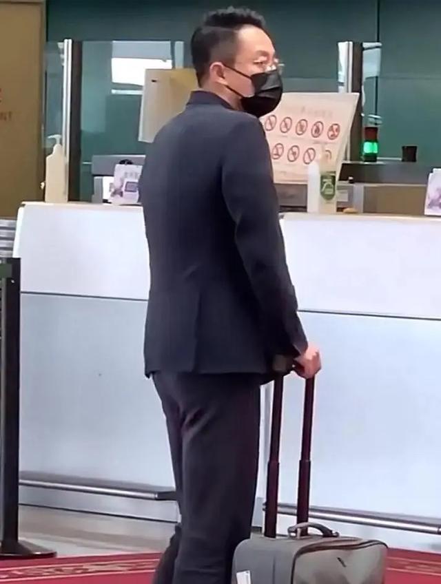 张兰|张兰首度回应儿孙抚养权问题,直言自己不会参与,首度提及张颖颖