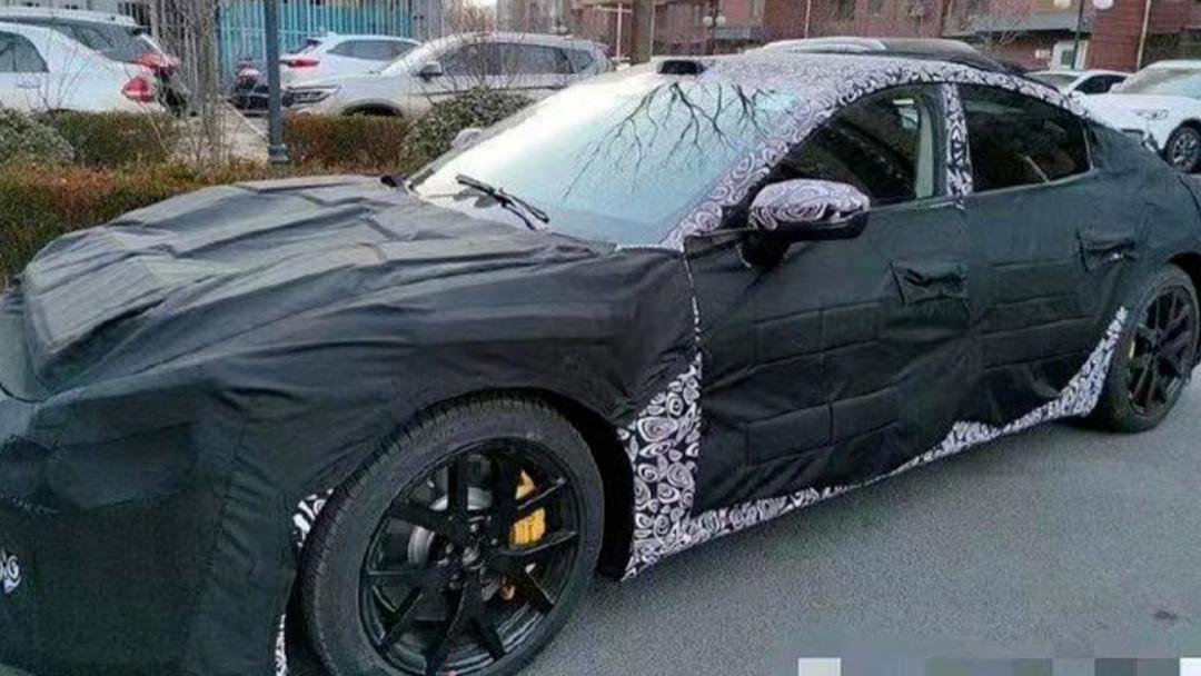 适马|小米汽车真车曝光，26 万即可开走