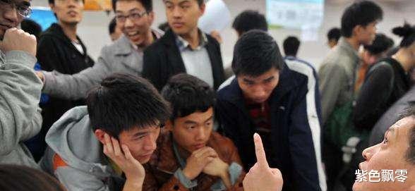 腾讯视频|“对不起，我们不招三无家庭的学生”，这席话让多少学生心碎一地