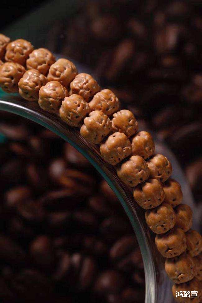 文玩|5000入的文玩到底值不值?是商家地带节奏还是玩家的情怀?