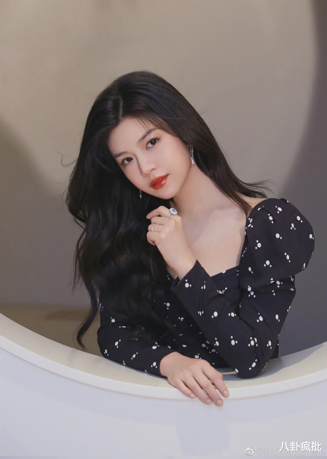 刘亦菲|郑爽贼心不死？陈妍希内涵赵丽颖？刘亦菲脸崩了？热巴恋情的瓜？