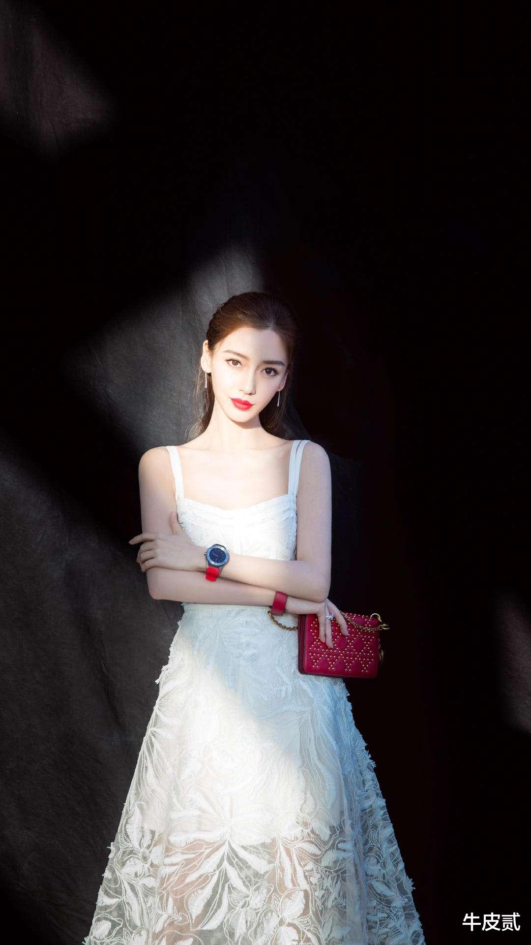 利智|因为李连杰，利智和黄秋燕的人生差距，一个是天一个是地