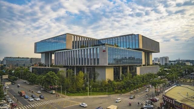 |职场最能折射出一个人的性格以及格局