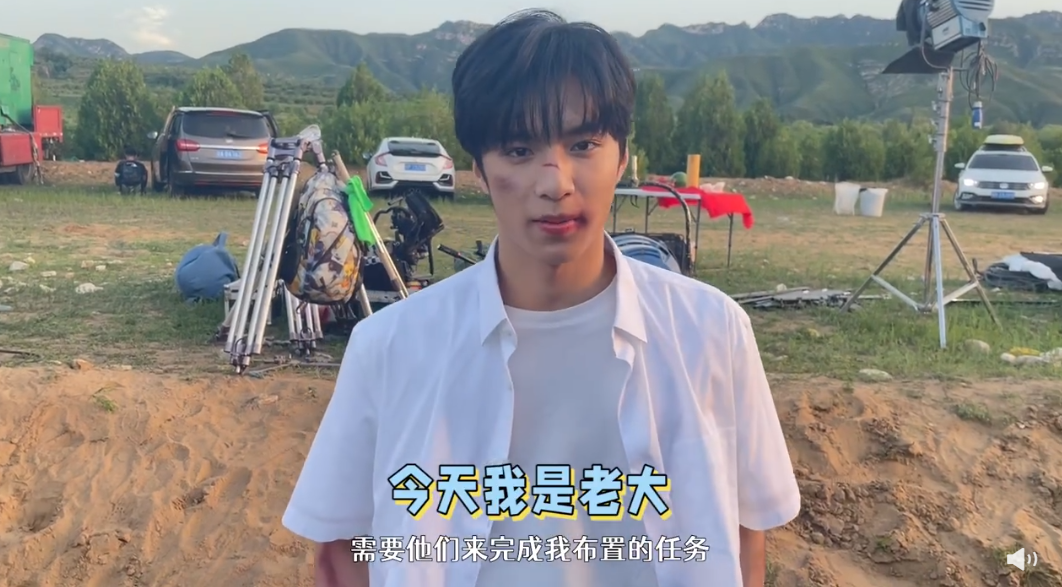 刘耀文|「时代夏令营」刘耀文当VJ了，圆梦成功啦！帅气的VJ谁不爱啊？