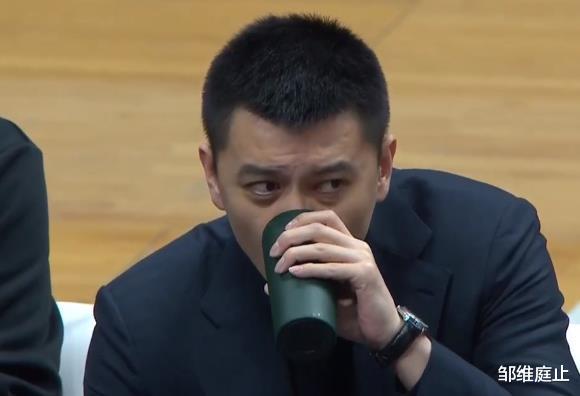 浙江男篮|辽宁队不敌浙江队！辽篮输在一点，国手掉链子，被19岁小将上课！