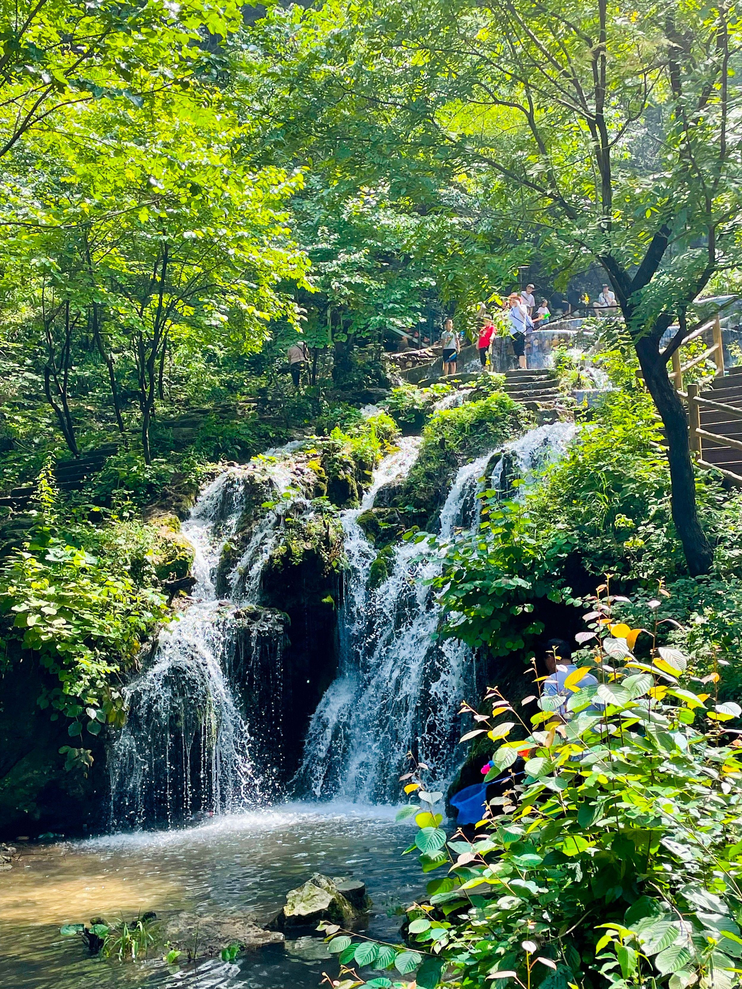 伊川|洛阳栾川旅游必去打卡的景点，趁着凉快带孩子和家人去，景色超美