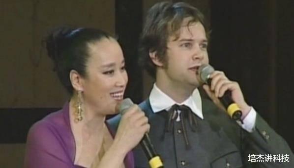 春晚|登春晚一夜成名,56岁在异国离世,临终前才说出自己身世