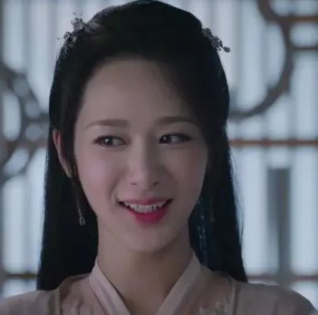 陈小纭|热播剧女星全员脸崩？两年前貌美如花，两年后再见：我的妈