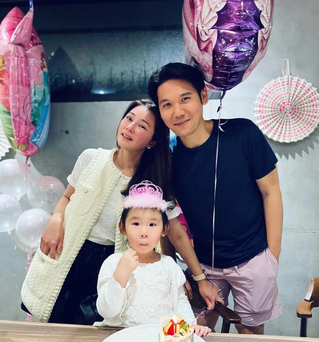 陈怡蓉|陈怡蓉将老公画成三眼怪，4年没拍戏曝下一步计划