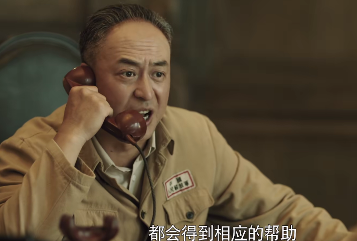 张嘉益|陈毅别硬演,张嘉益版吊儿郎当争议最大,有人像从照片走出