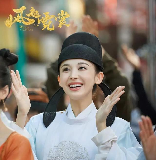 镜双城|被观众“拉黑”的编剧们:《镜双城》3.9分值得,看到饶俊就快跑