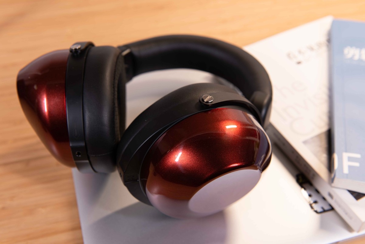 耳机|暖到心坎里的调教风格！HIFIMAN HE-R9拓扑振膜动圈耳机体验